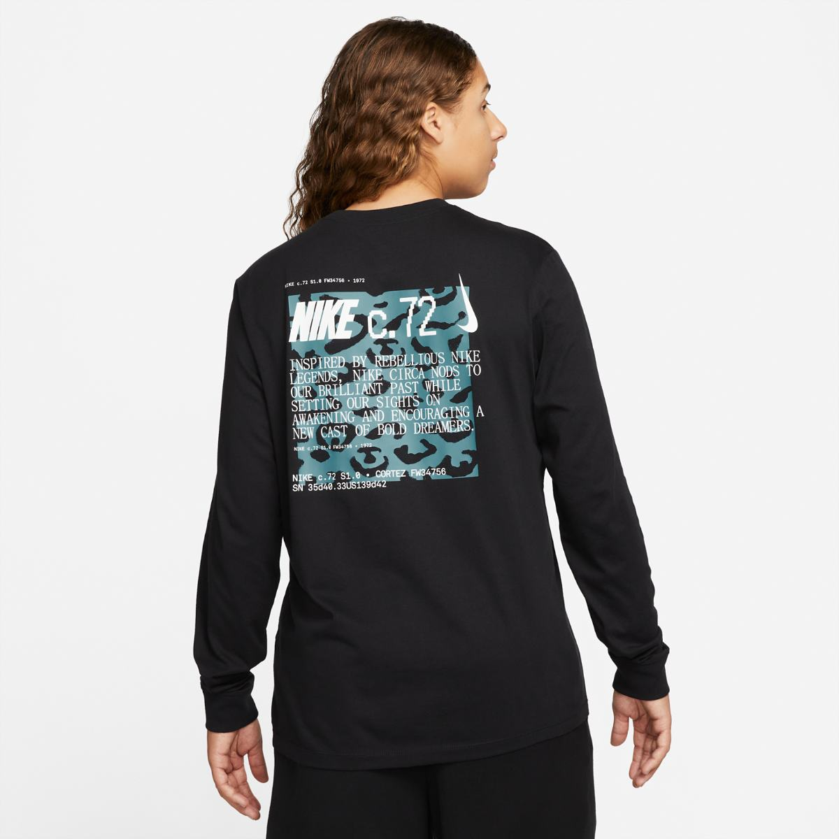 Nike Circa Long Sleeve