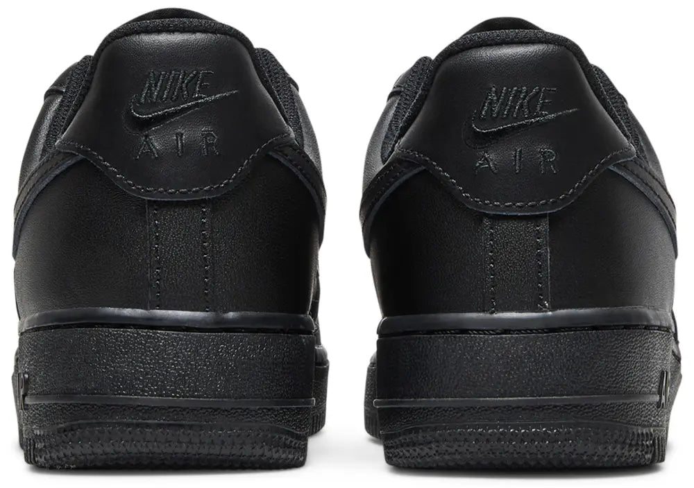 Nike Wmns Air Force 1 '07 'Triple Black'