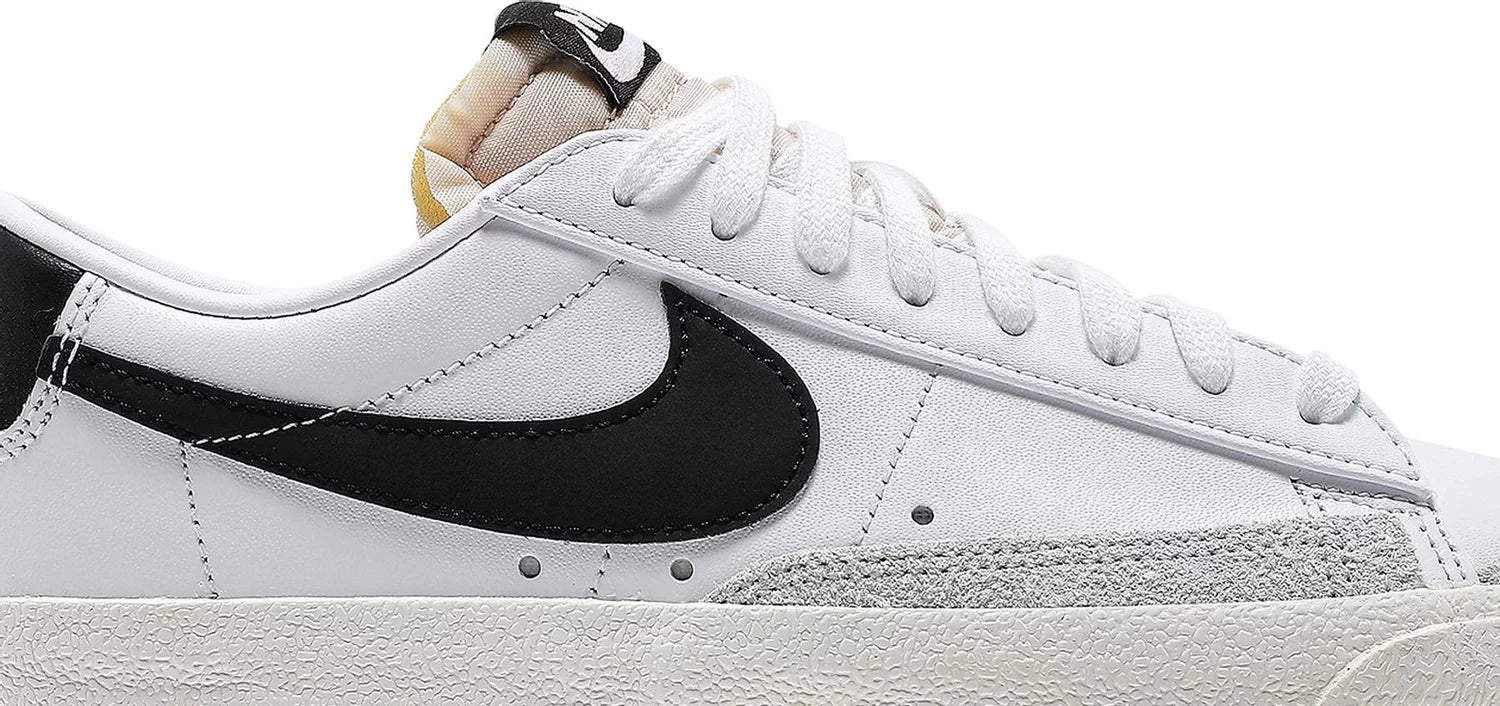 Nike Wmns Blazer Low '77 'White Black'