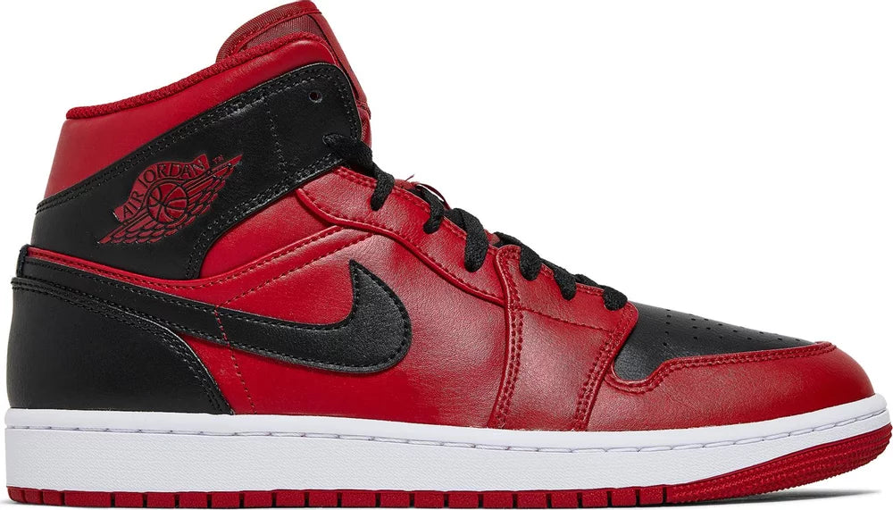 Air Jordan 1 Mid Reverse Bred