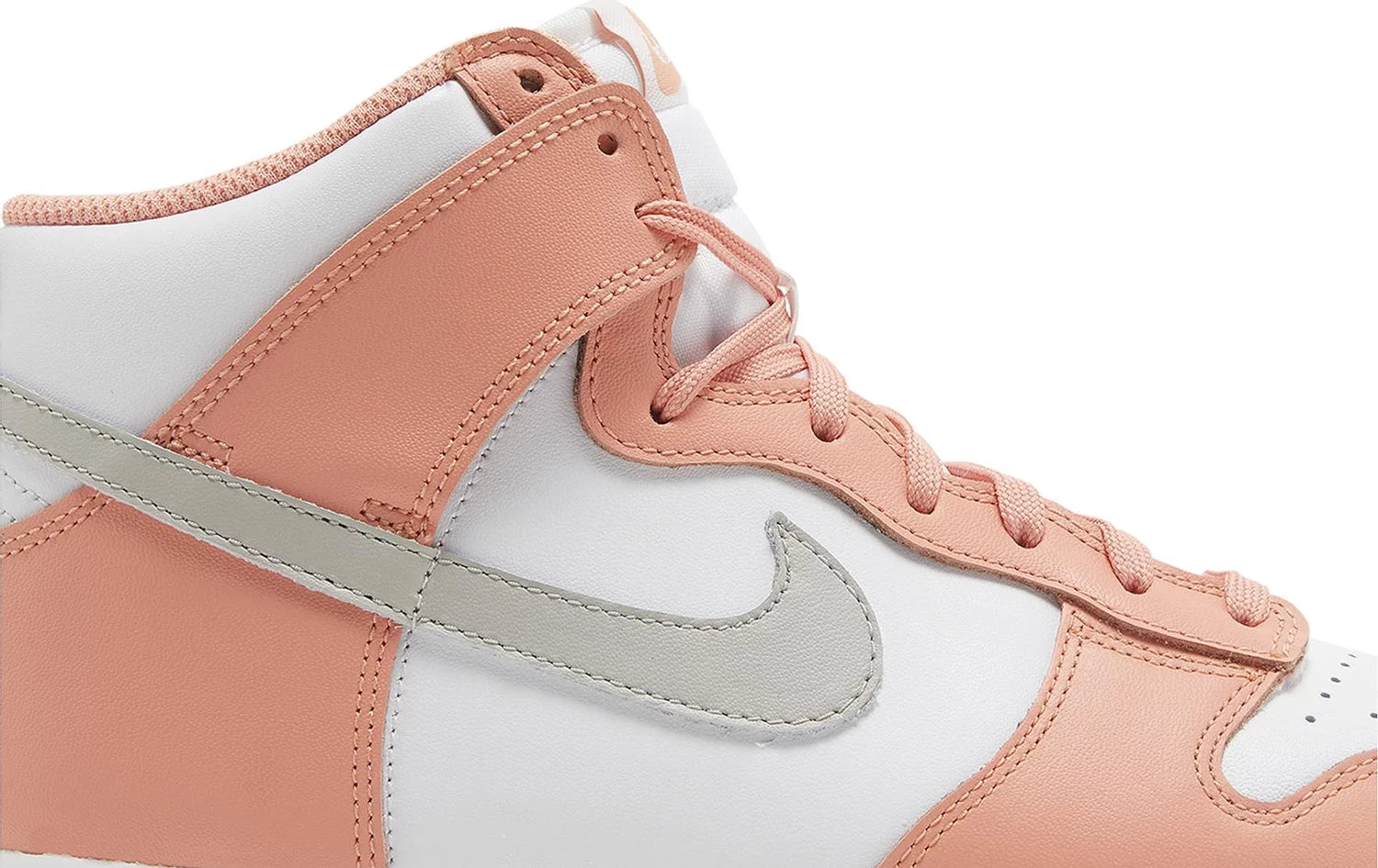 Nike Dunk High Salmon W