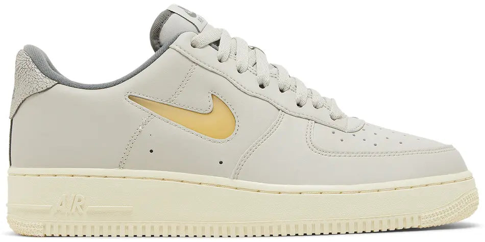 Nike Air Force 1 '07 LX 'Light Bone'