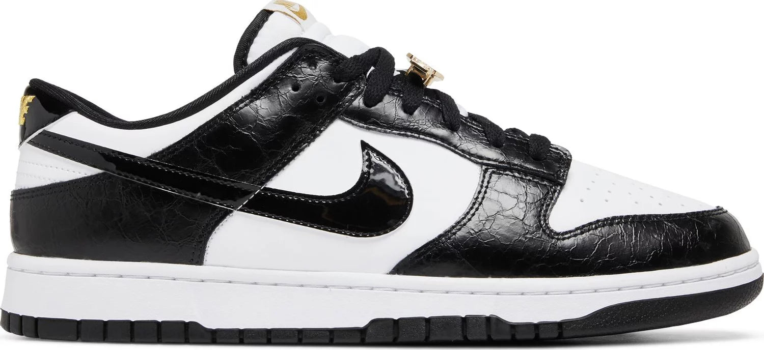 Nike Dunk Low SE World Champ