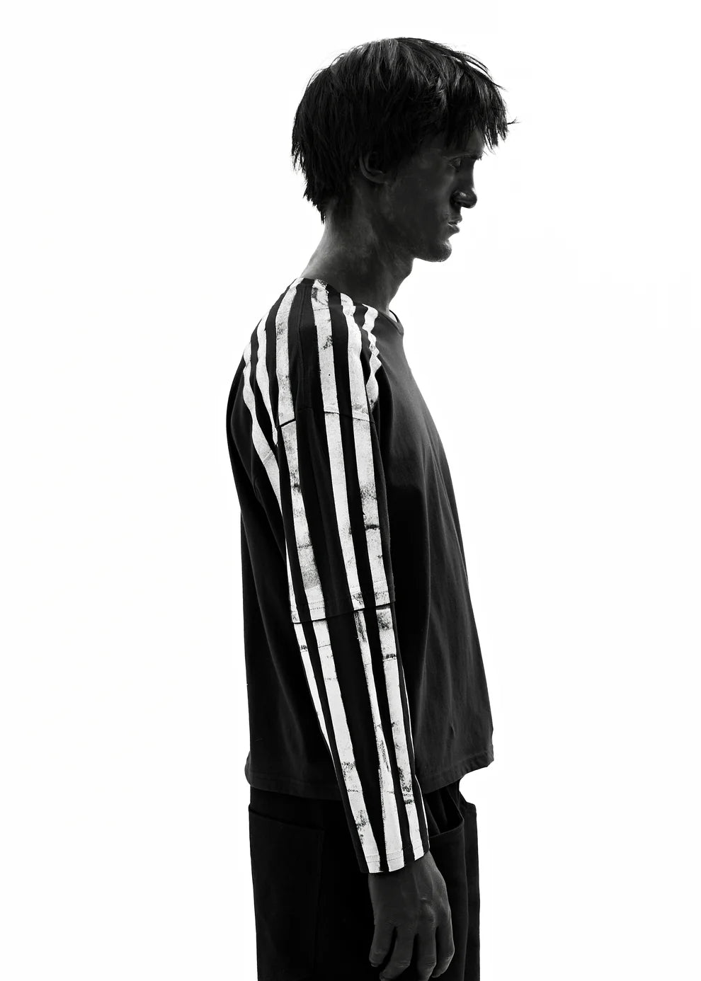 DOUBLE STRIPES BLACK LONG-SLEEVED T-SHIRT