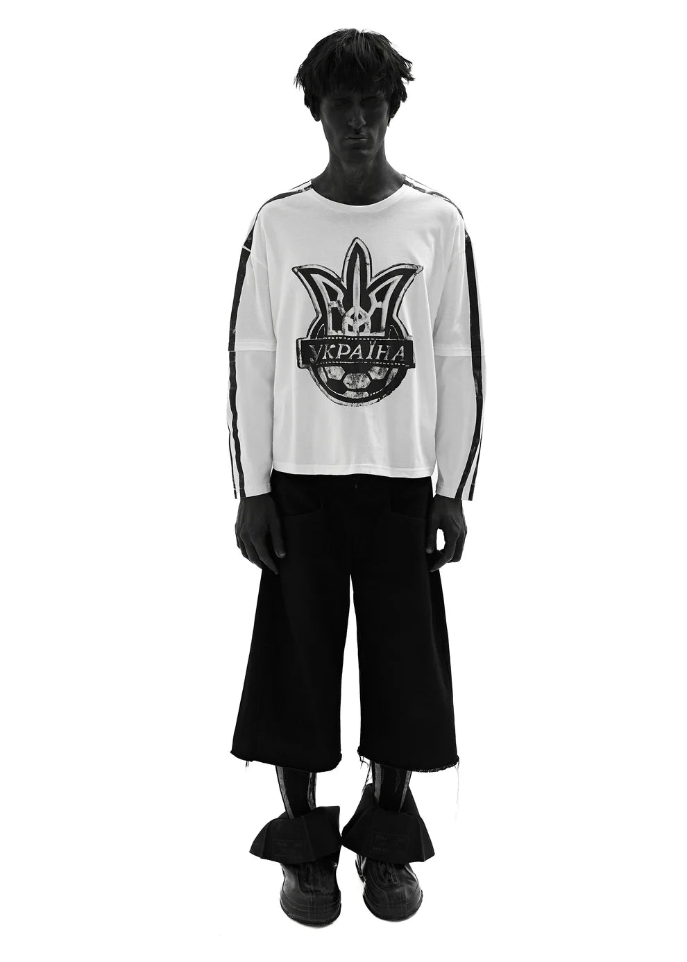 STRIPES WHITE LONG-SLEEVED T-SHIR
