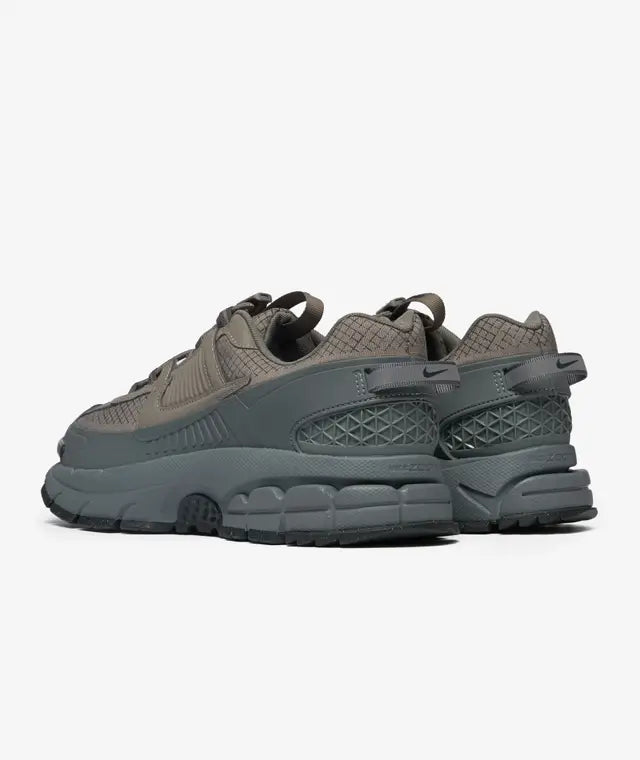 Nike Zoom Vomero Roam Metallic Pewter