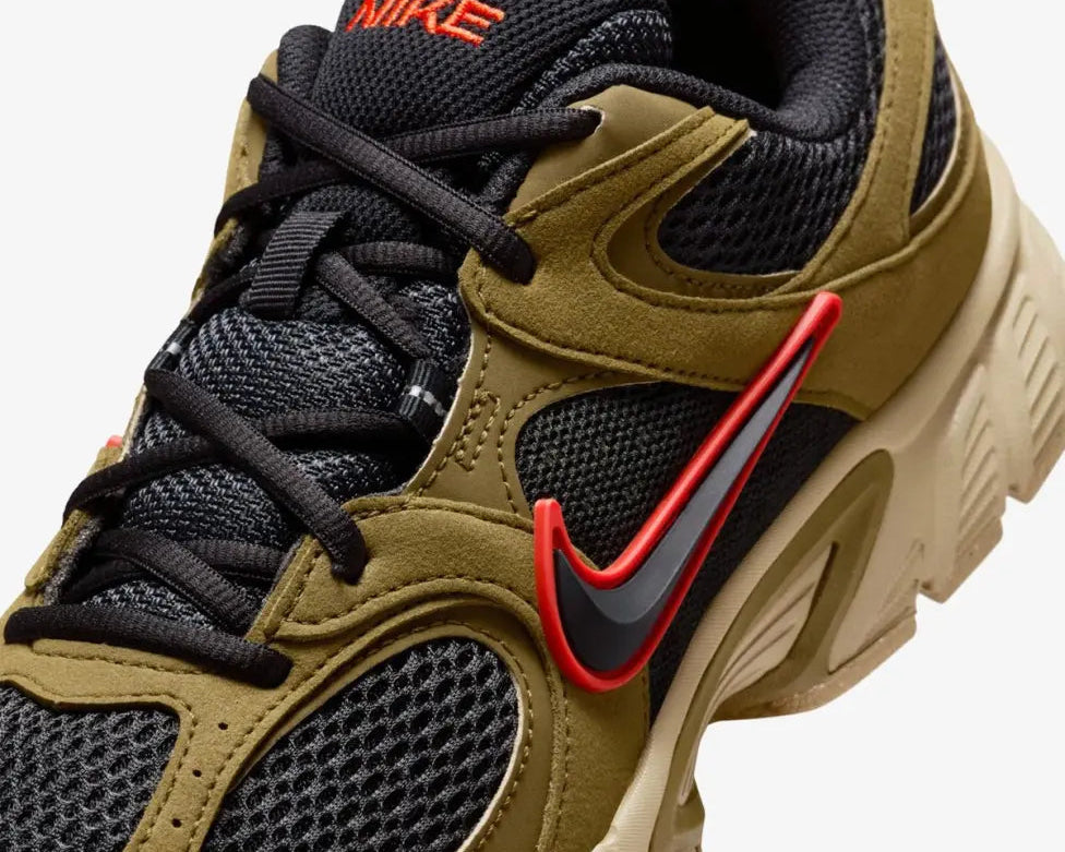 Nike V5 RNR 'Black Olive Flak'