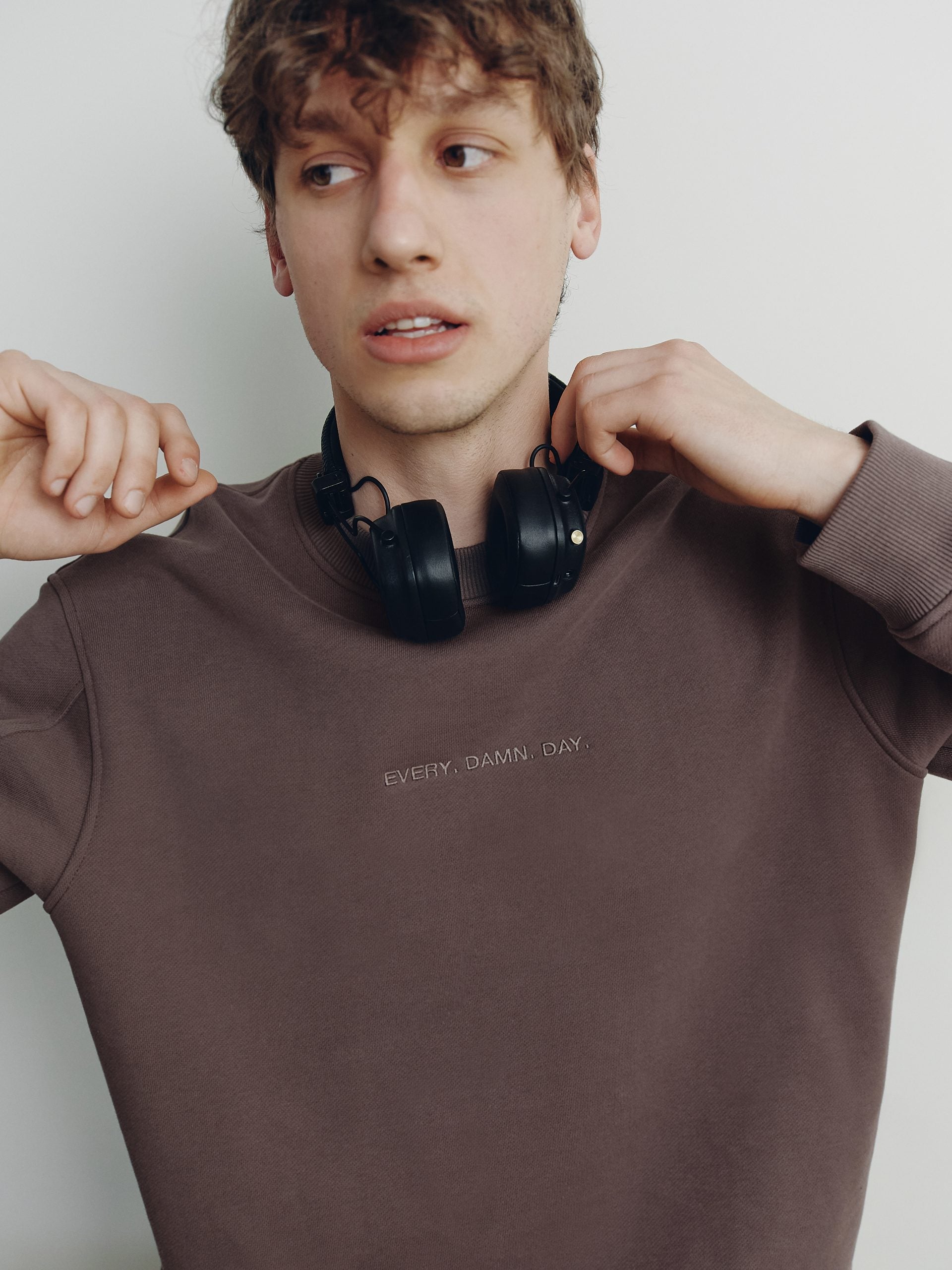 O(FourFour) Sweatshirt Crash Brown