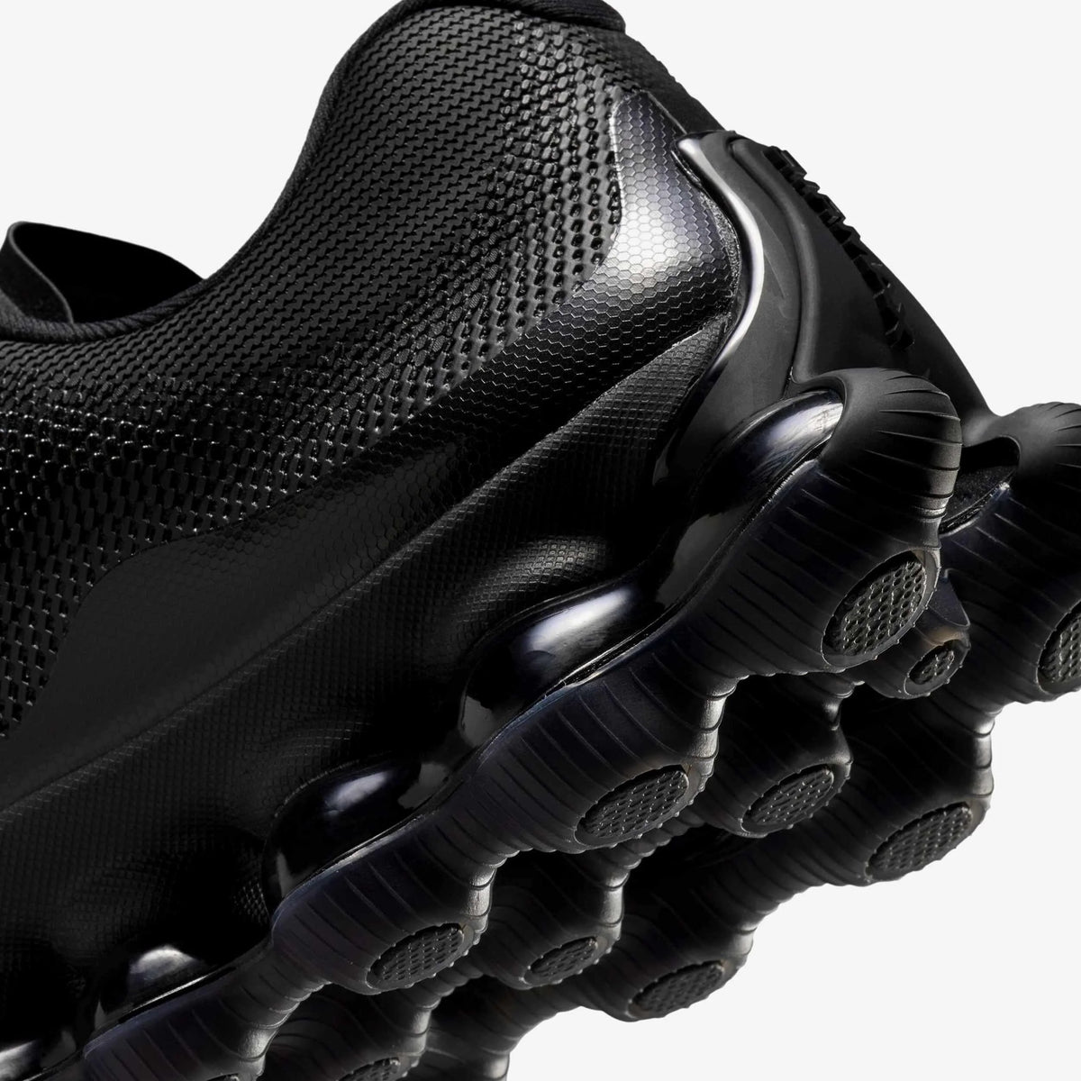 Nike Air Liquid Max 'Triple Black'