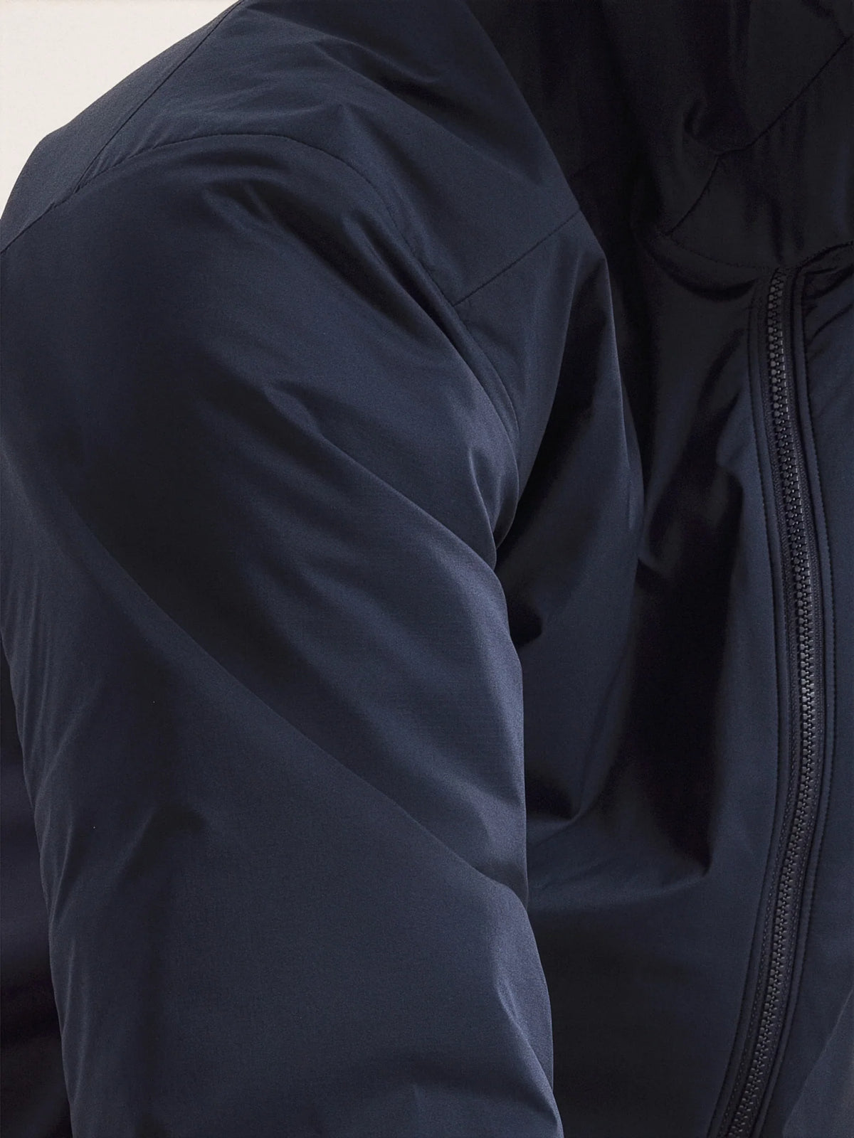 Arcteryx Atom Hoody Black Sapphire