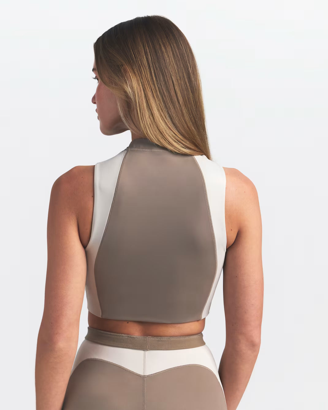 Nike x SKIMS Shine Women's Front-Zip Bra Truffle Stone