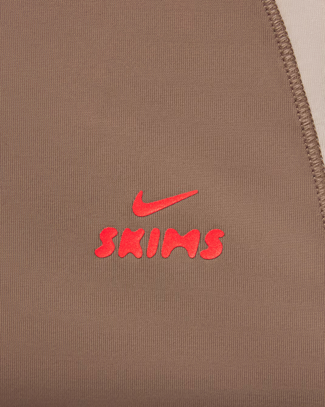 Nike x SKIMS Shine Women's Front-Zip Bra Truffle Stone