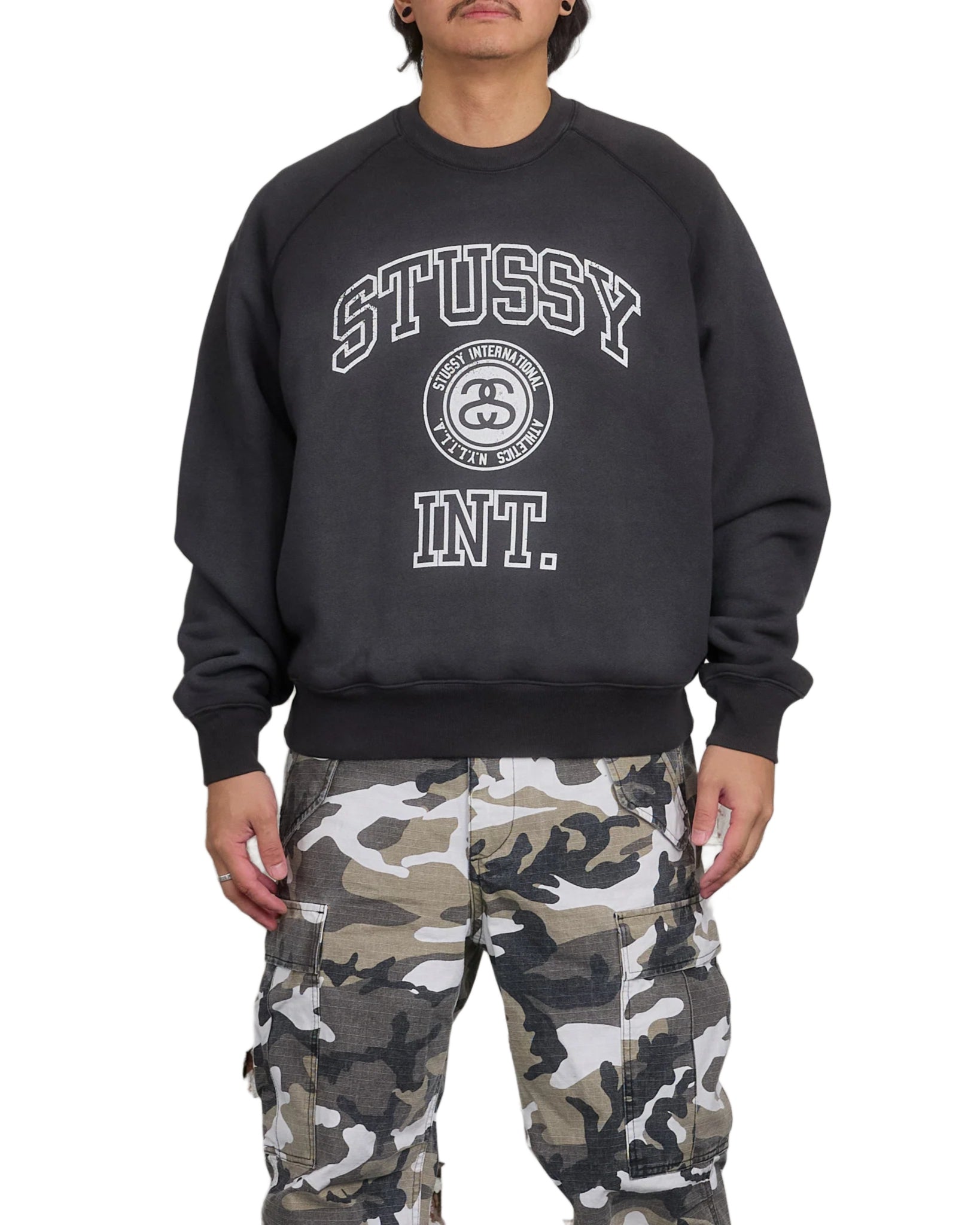 Stussy Overlock Varsity Raglan Crewneck Sweatshirt Washed Black