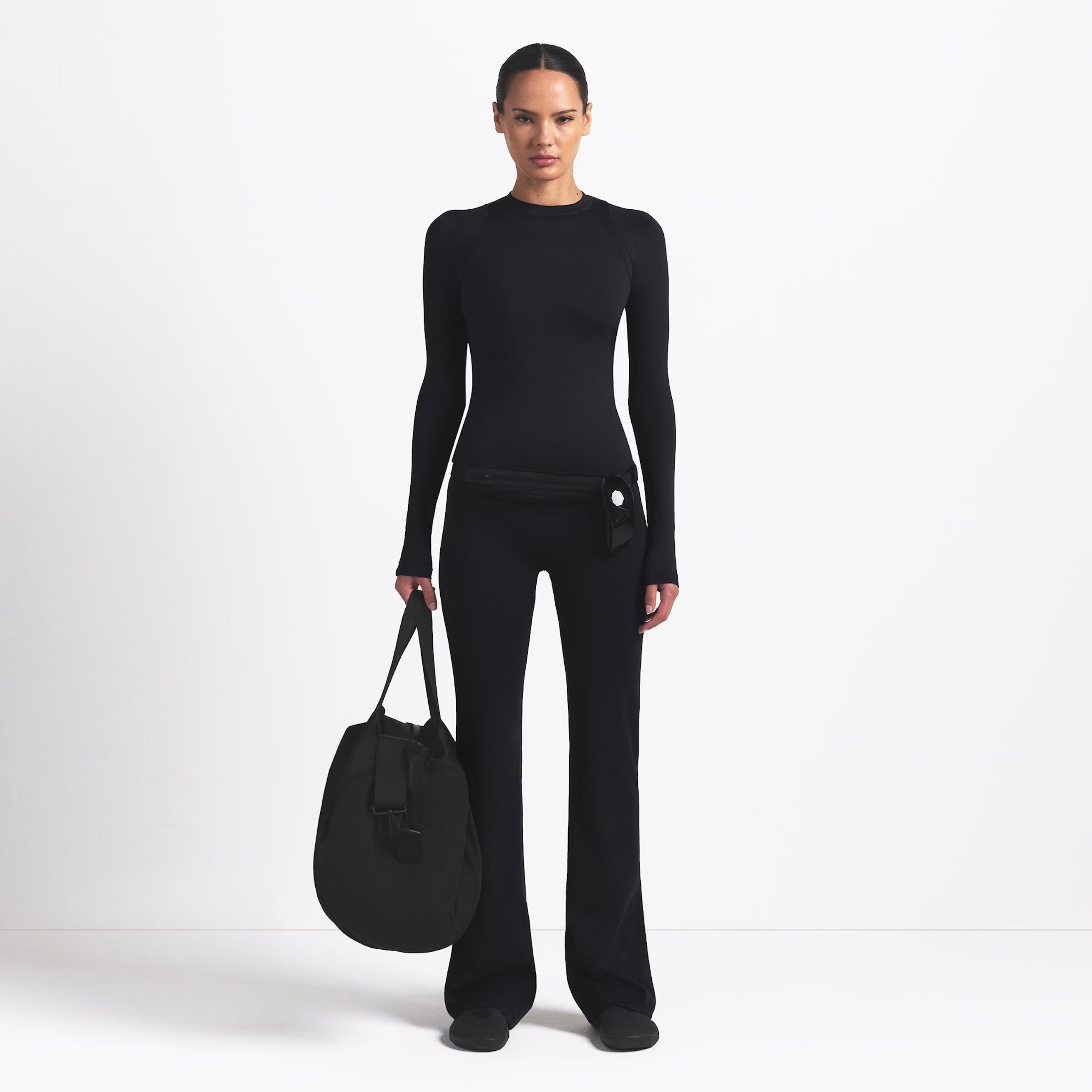 NikeSKIMS Airy Women's Long-Sleeve Crew-Neck Top Obsidian