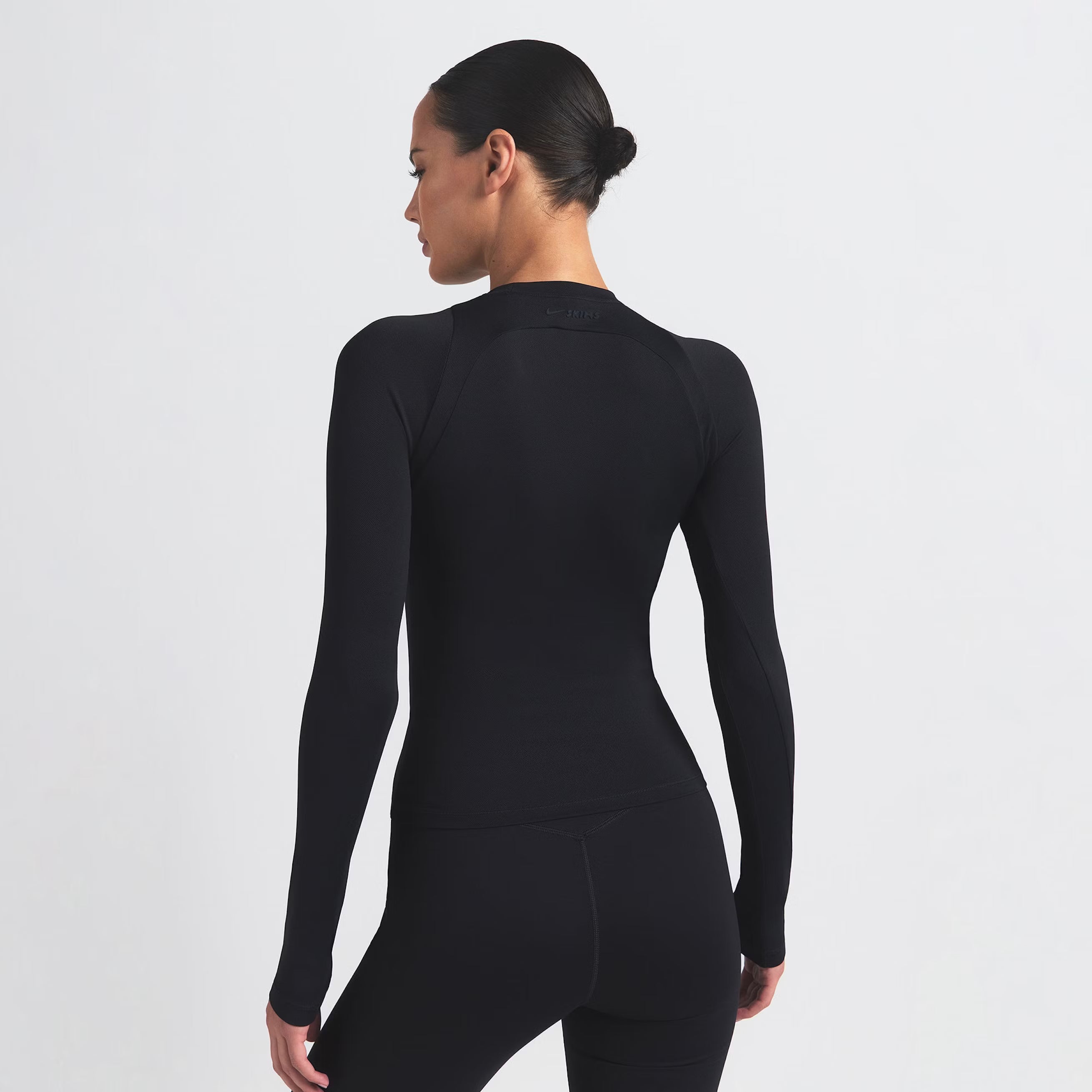 NikeSKIMS Airy Women's Long-Sleeve Crew-Neck Top Obsidian