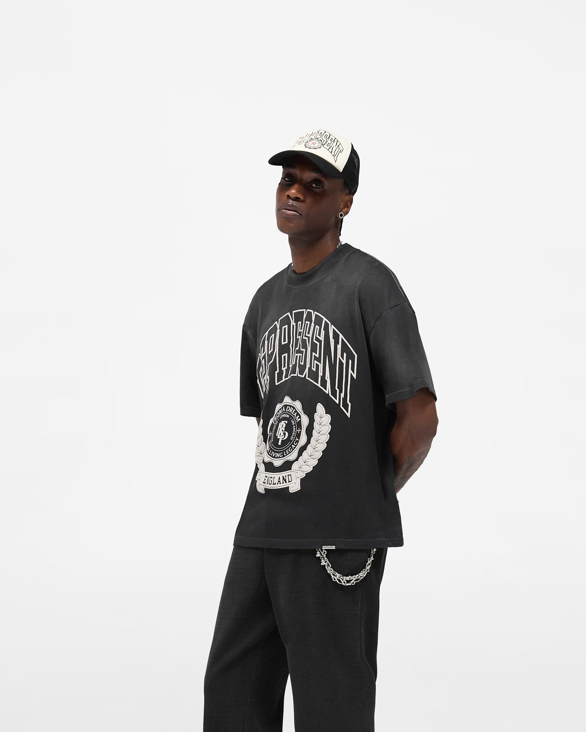 Represent Legacy Crest Longsleeve T-Shirt Stained Black