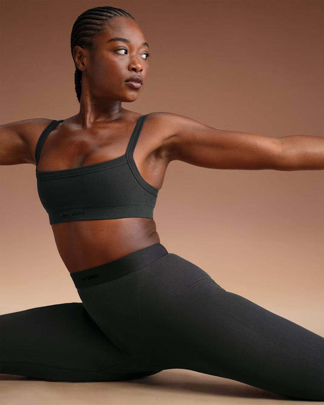 NikeSKIMS Vintage Seamless Women's Cami Bra Black