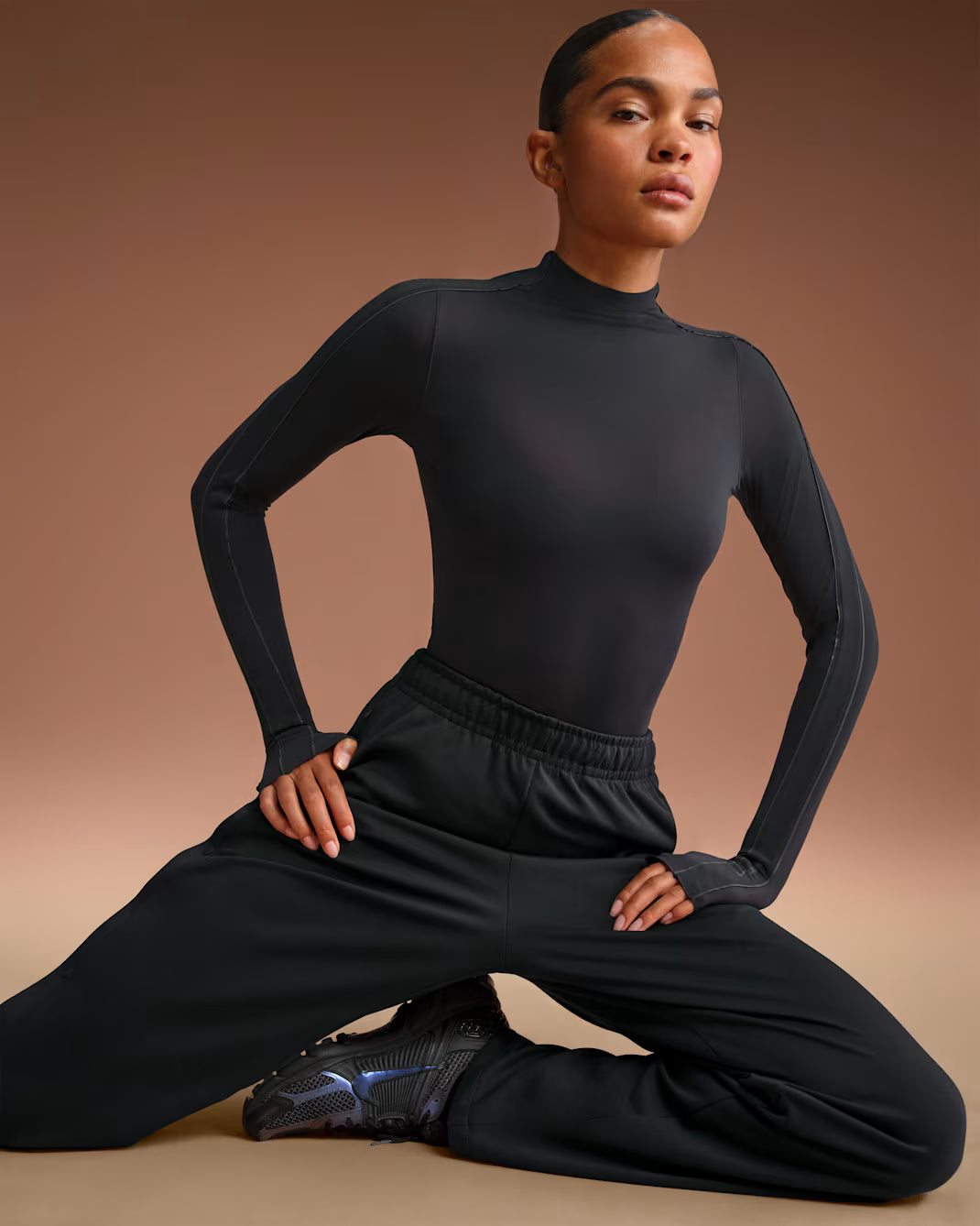 Nike SKIMS Weightless Layers Women's Mock-Neck Long-Sleeve Top Black