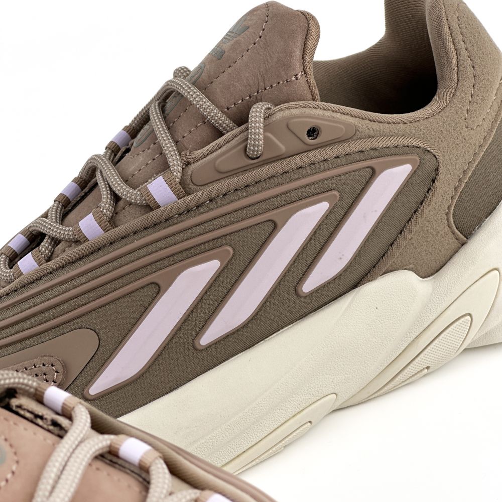 Adidas Wmns Ozelia 'Chalky Brown'