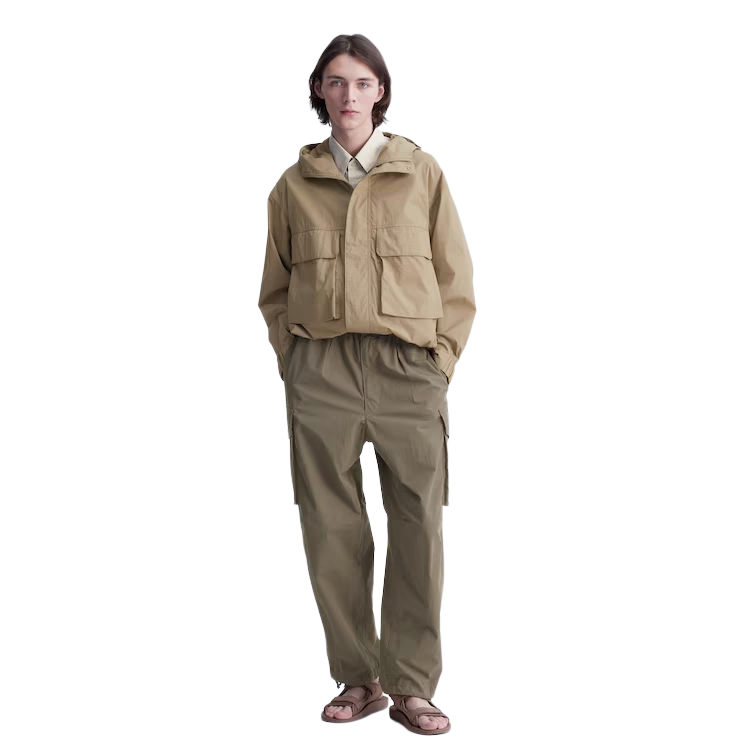 Uniqlo Wide Fit Parachute Cargo Pants Beige Uniqlo