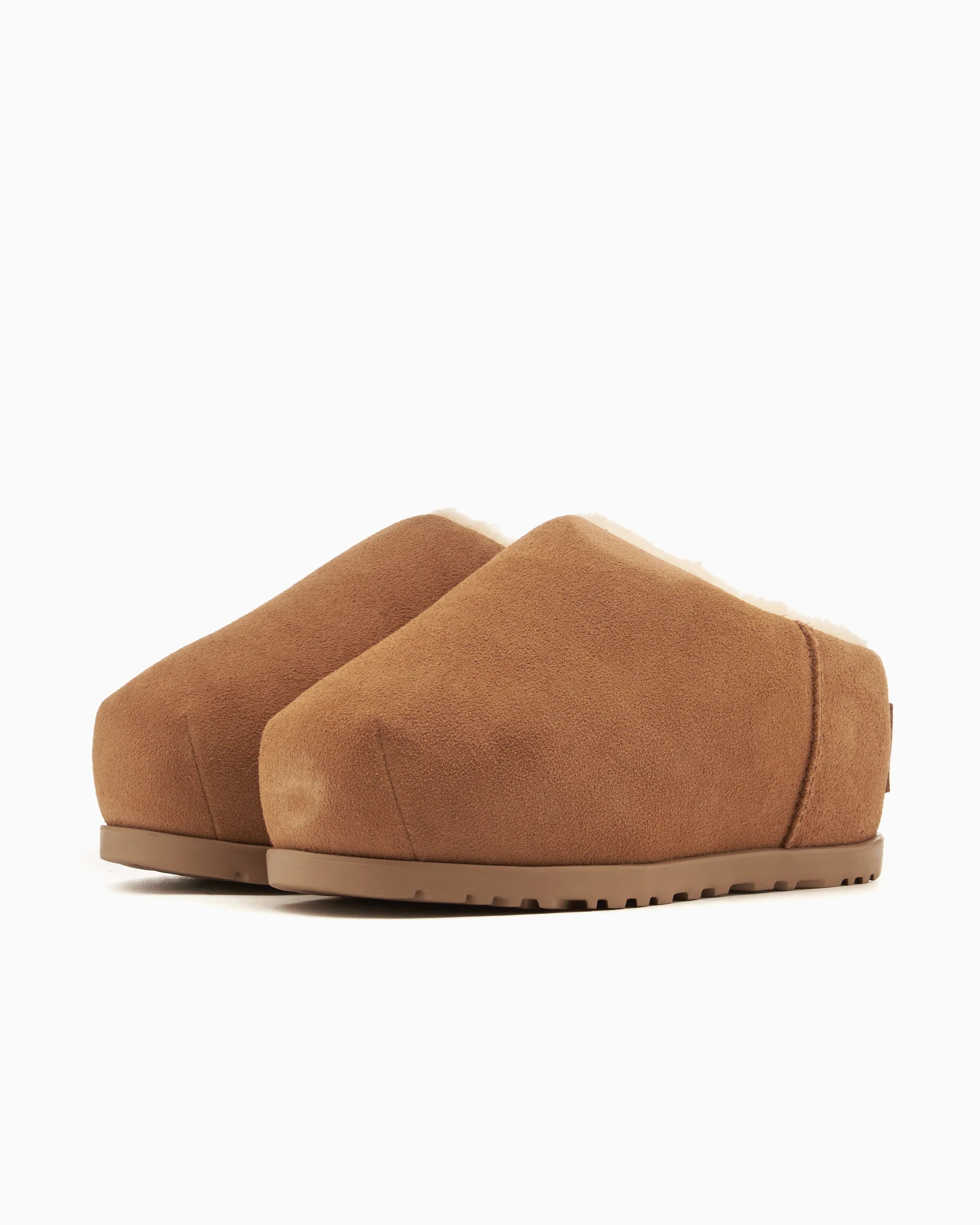 UGG Pumped Slide Chestnut