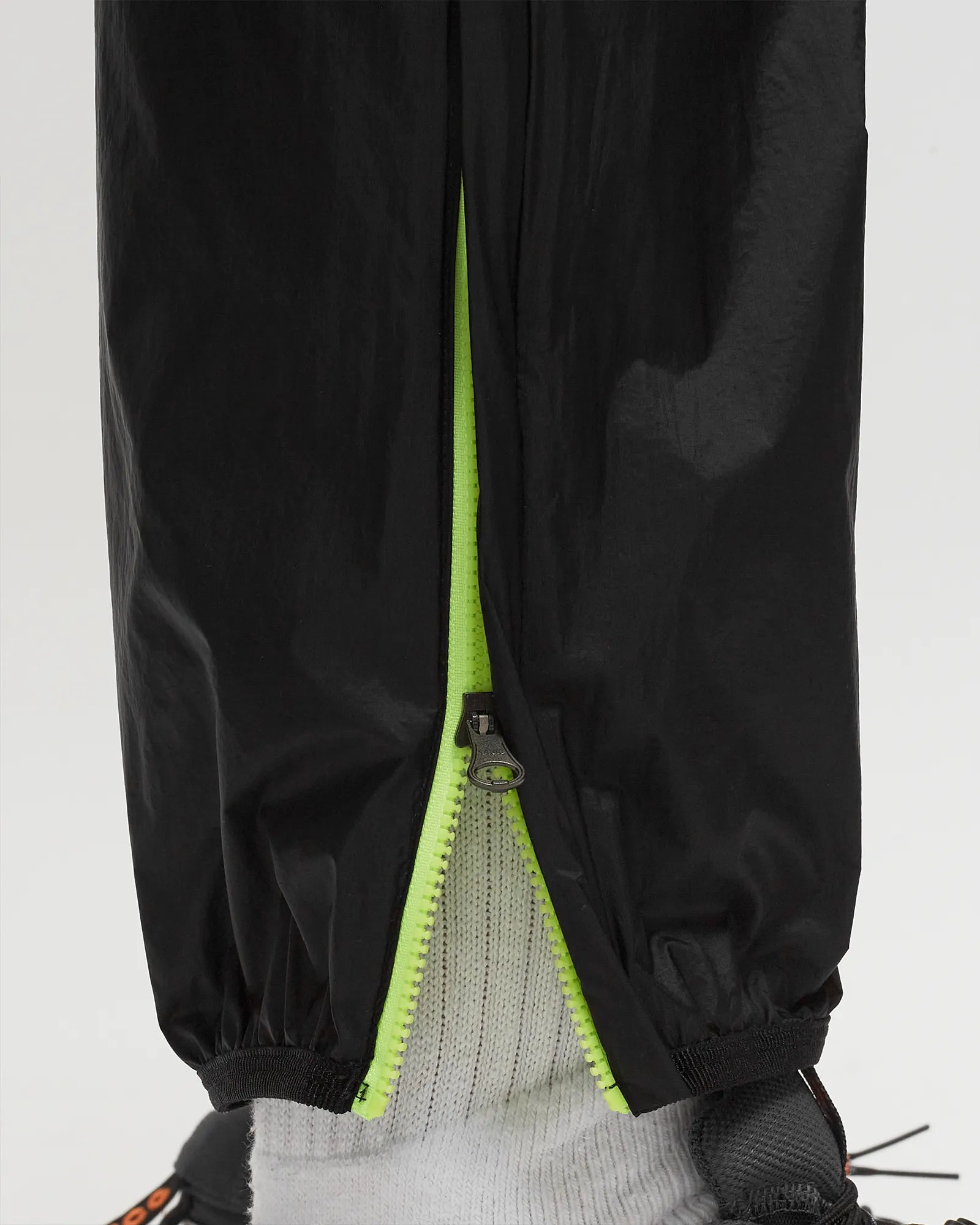 Nike Acg Cinder Cone Windshell Pants Black