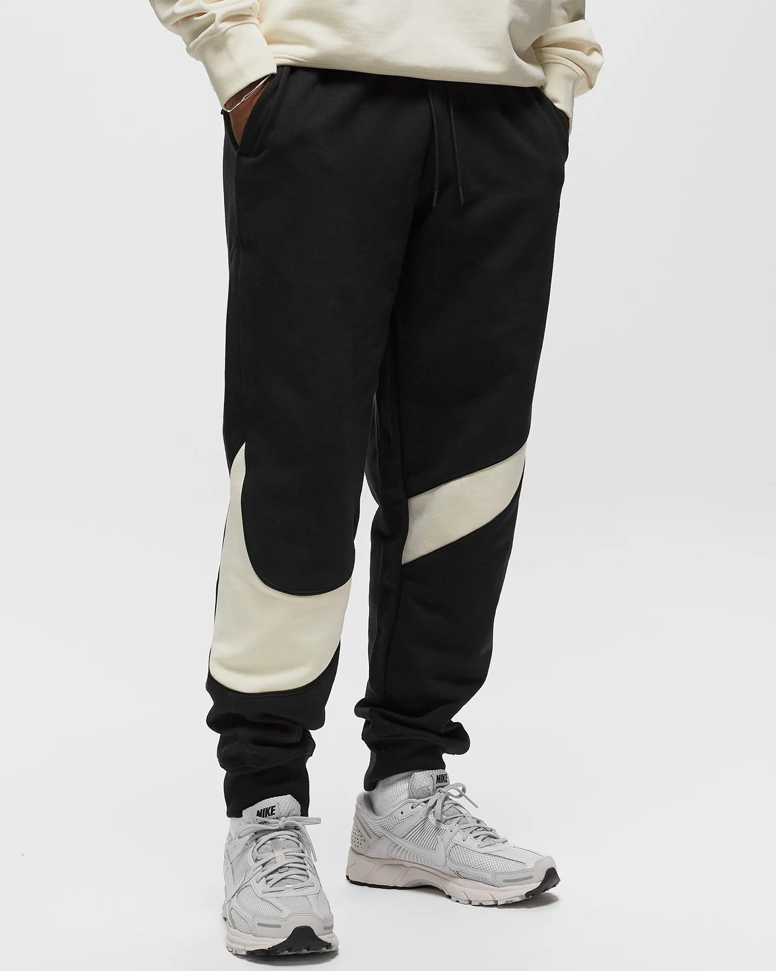 Nike Swoosh Fleece Pants Black