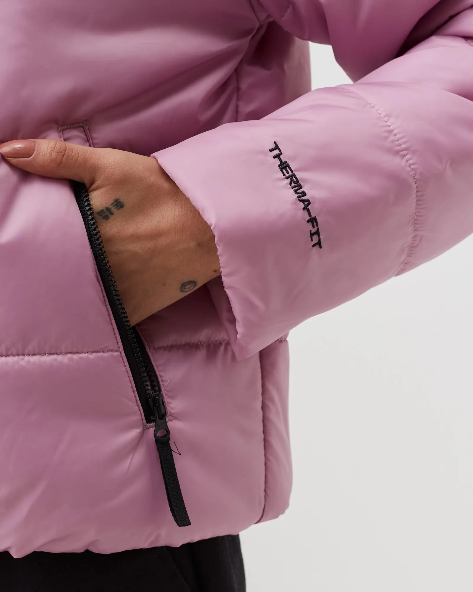 Nike Wmns Therma-FIT Repel Synthetic-Fill Hooded Jacket Pink