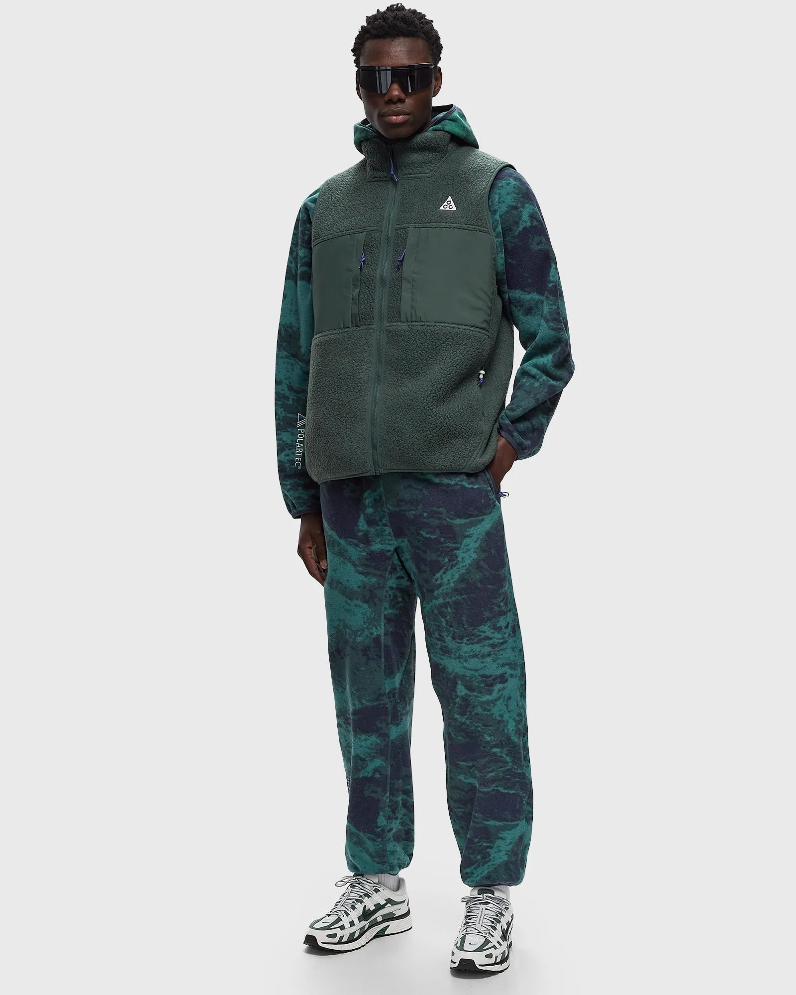 Nike ACG Arctic Wolf Vest Green