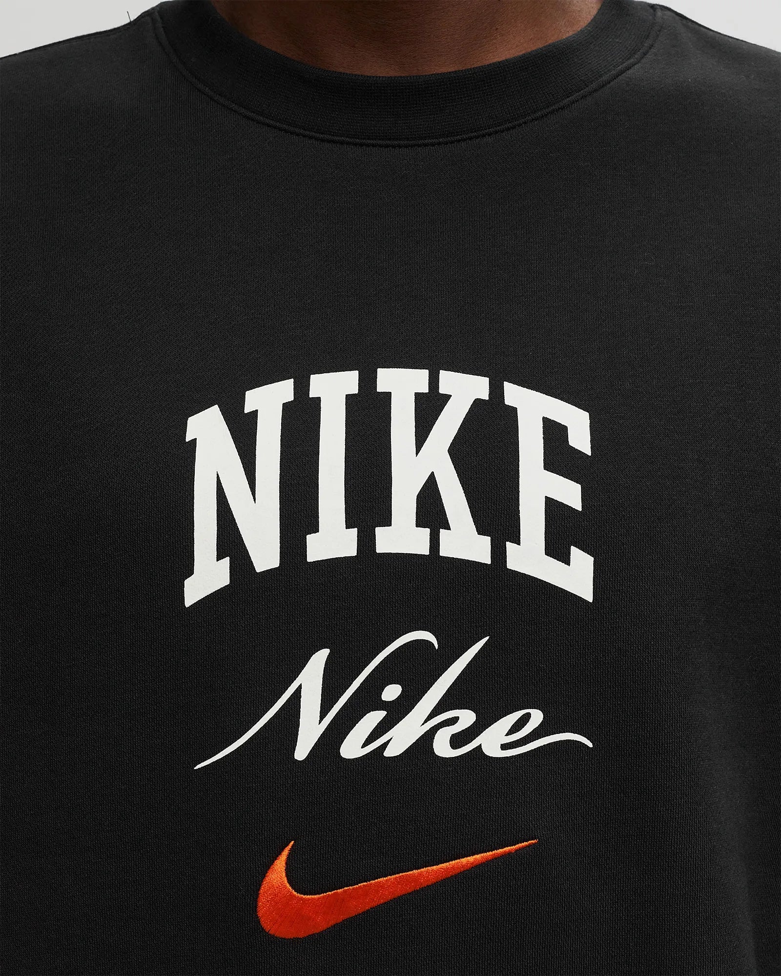 Nike Club Fleece Long-Sleeve Crew-Neck Sweatshirt