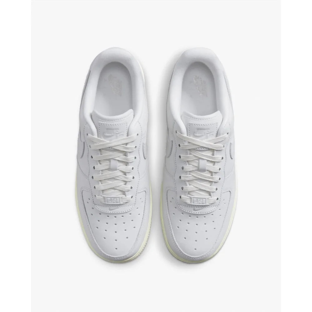 Nike Air Force 1 Low Summit White (Women's)