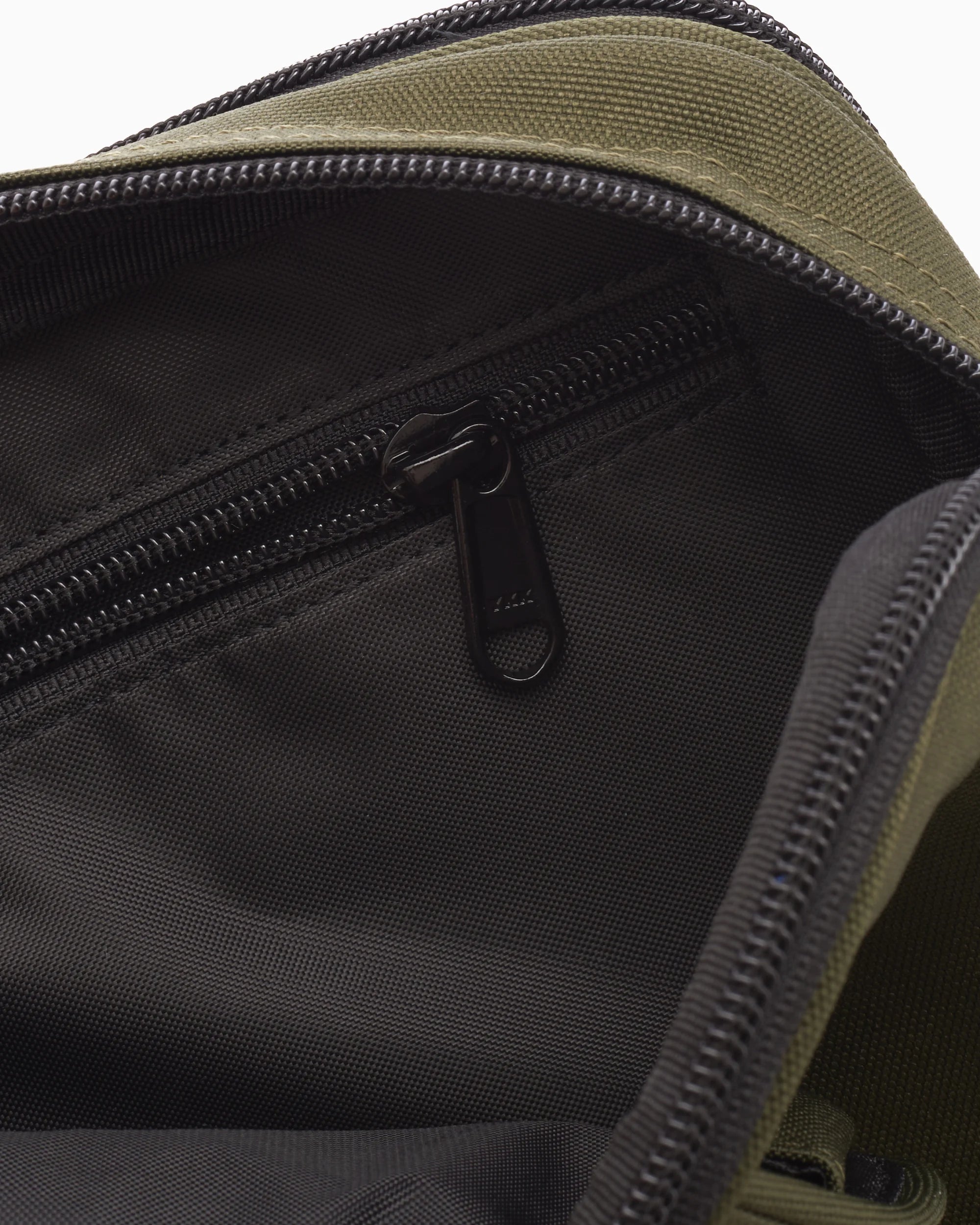 Carhartt WIP Essentials Bag Small Olive