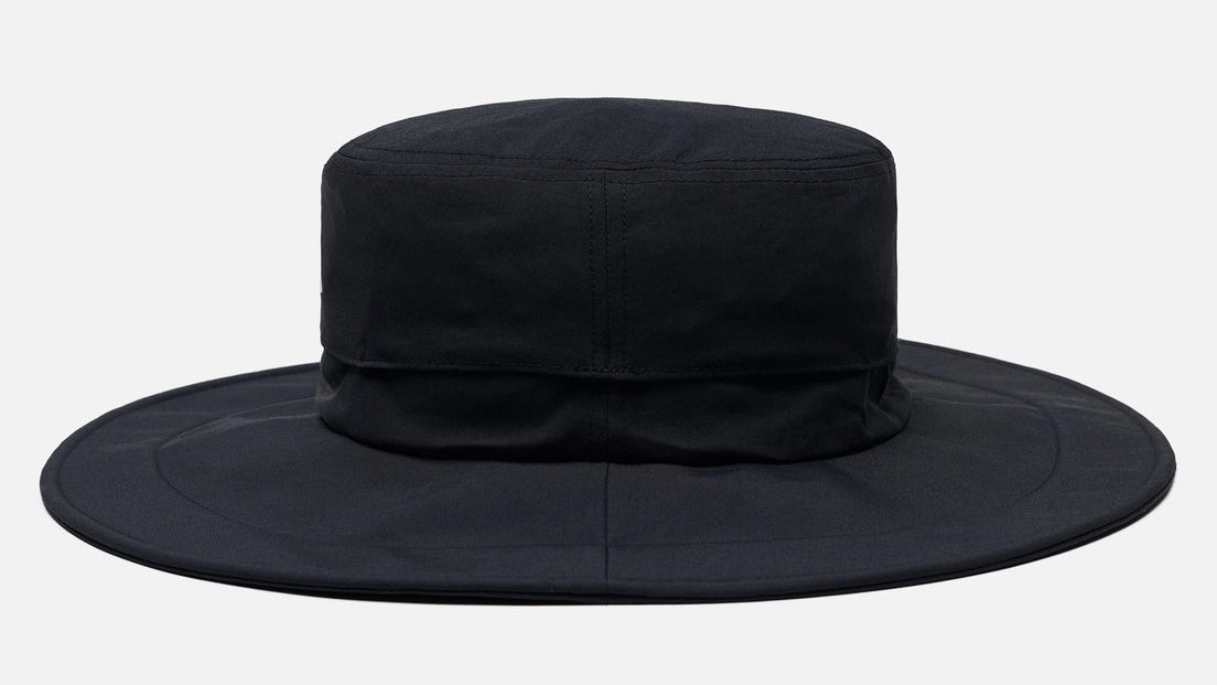Nike ACG Apex Dri-FIT Water-Repellent Unisex Bucket Hat