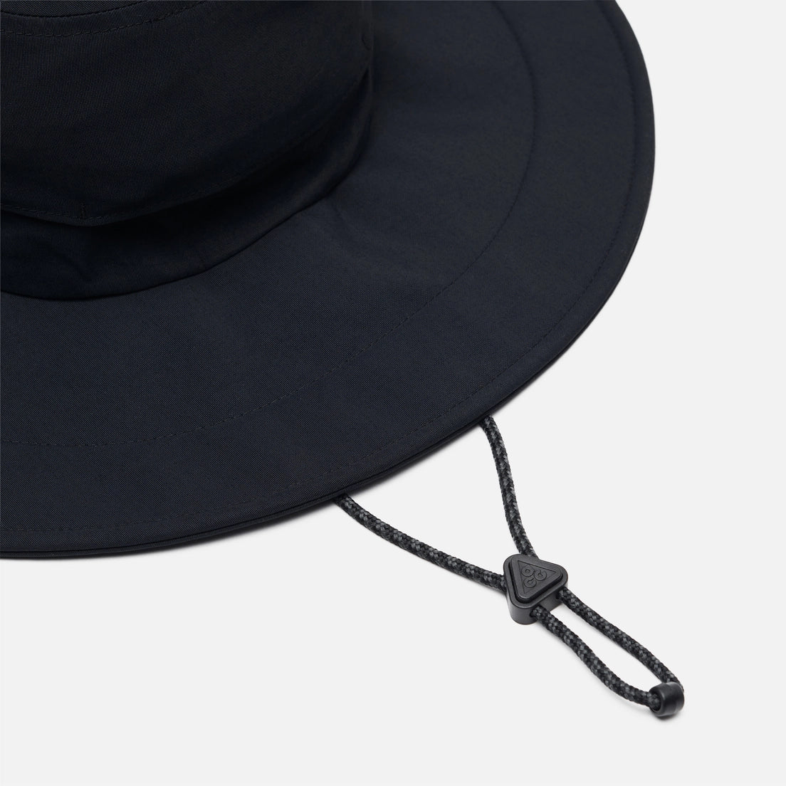 Nike ACG Apex Dri-FIT Water-Repellent Unisex Bucket Hat