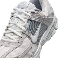 Nike Zoom Vomero 5 Pure Platinum Summit White W