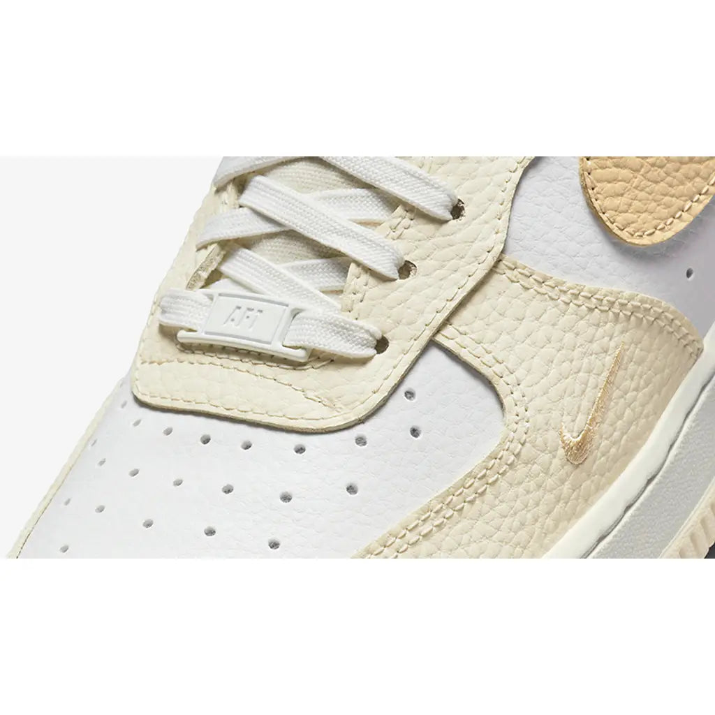 Nike Air Force 1 Low '07 SE Coconut Milk (W)