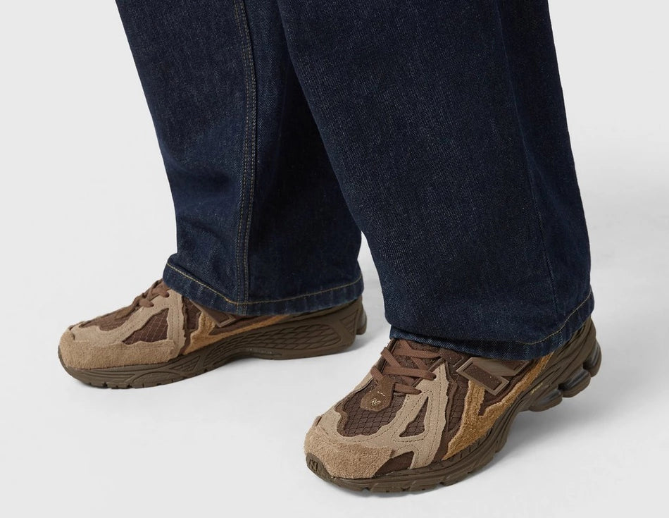 New Balance 1906D Cordura Protection Pack Size? Exclusive Brown