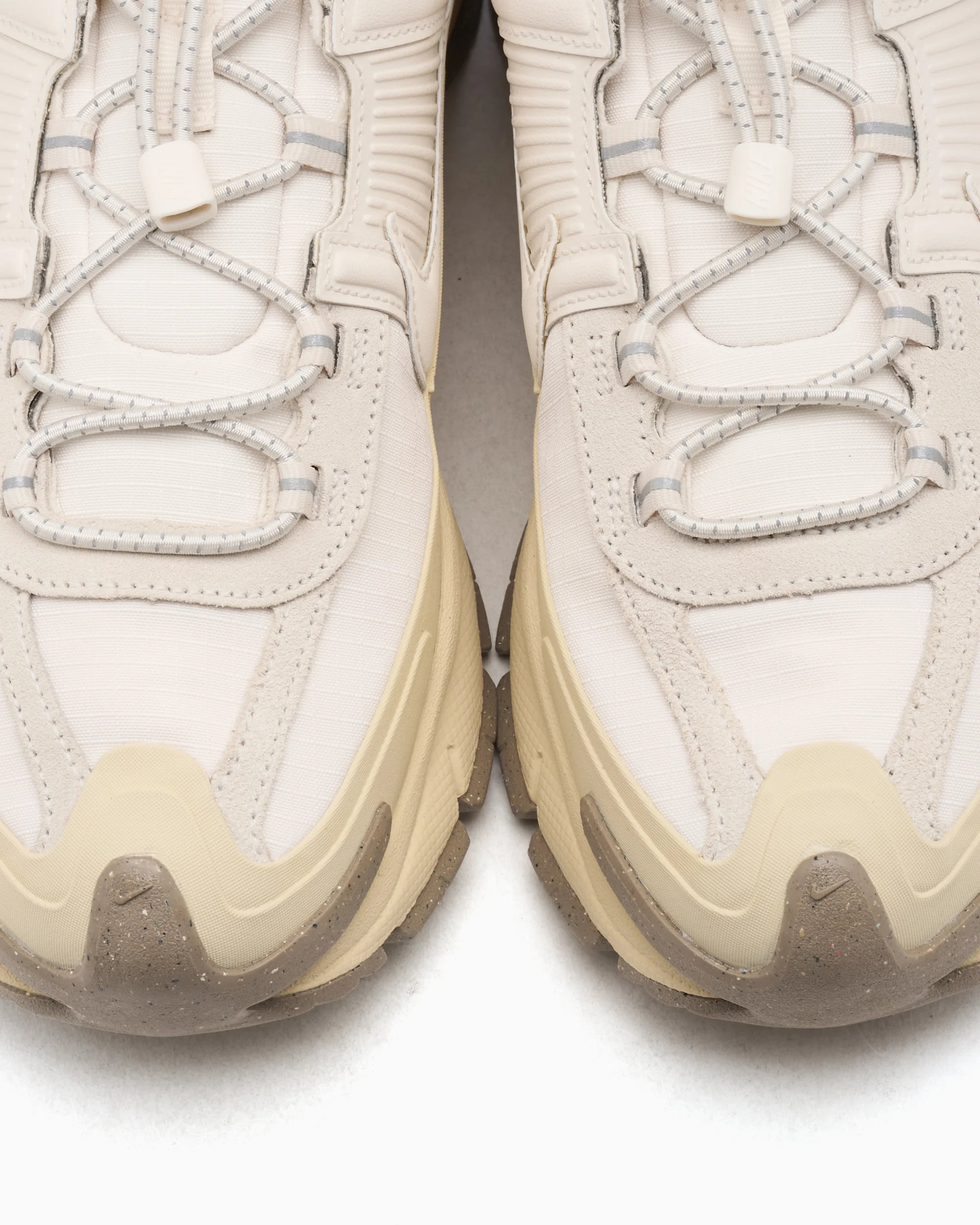 Nike Zoom Vomero Roam 'Pale Ivory'