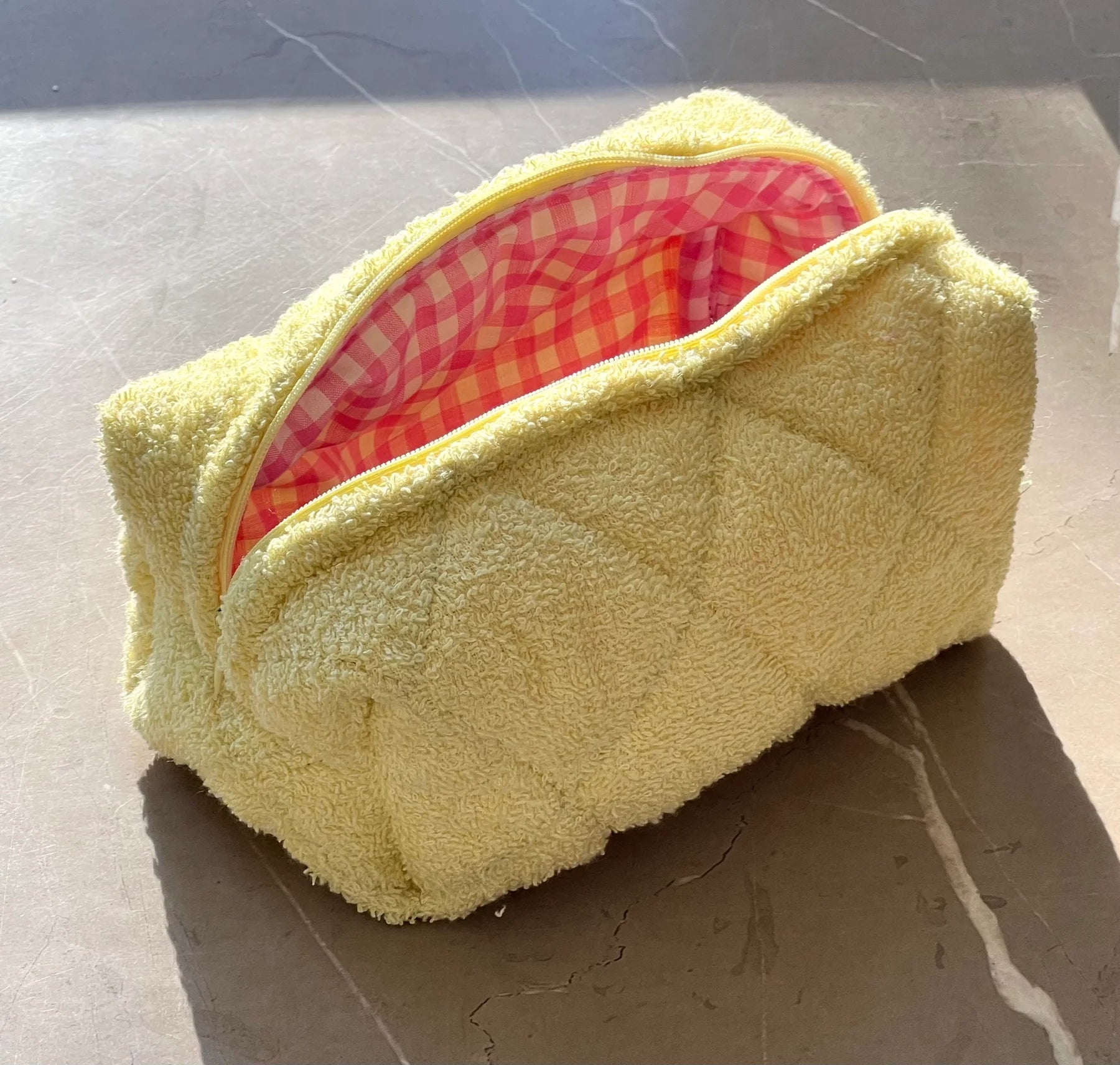 Make-up Bag Puff Big Yellow